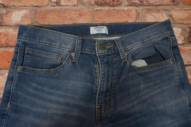 Levi’s Denizen  216 W32 L30 #135