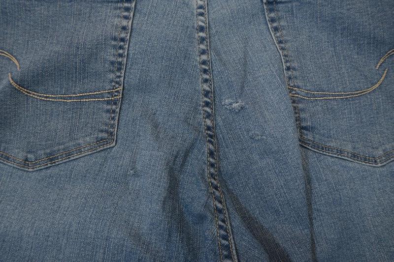 Levi’s Signature W34 L28 #140
