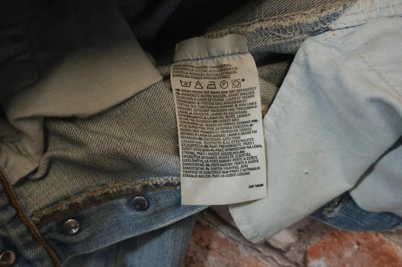 Levi’s 501 W25 L30 #122