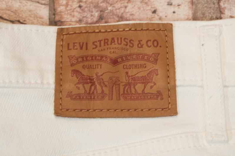 Levi's Vintage W27 L28 #213