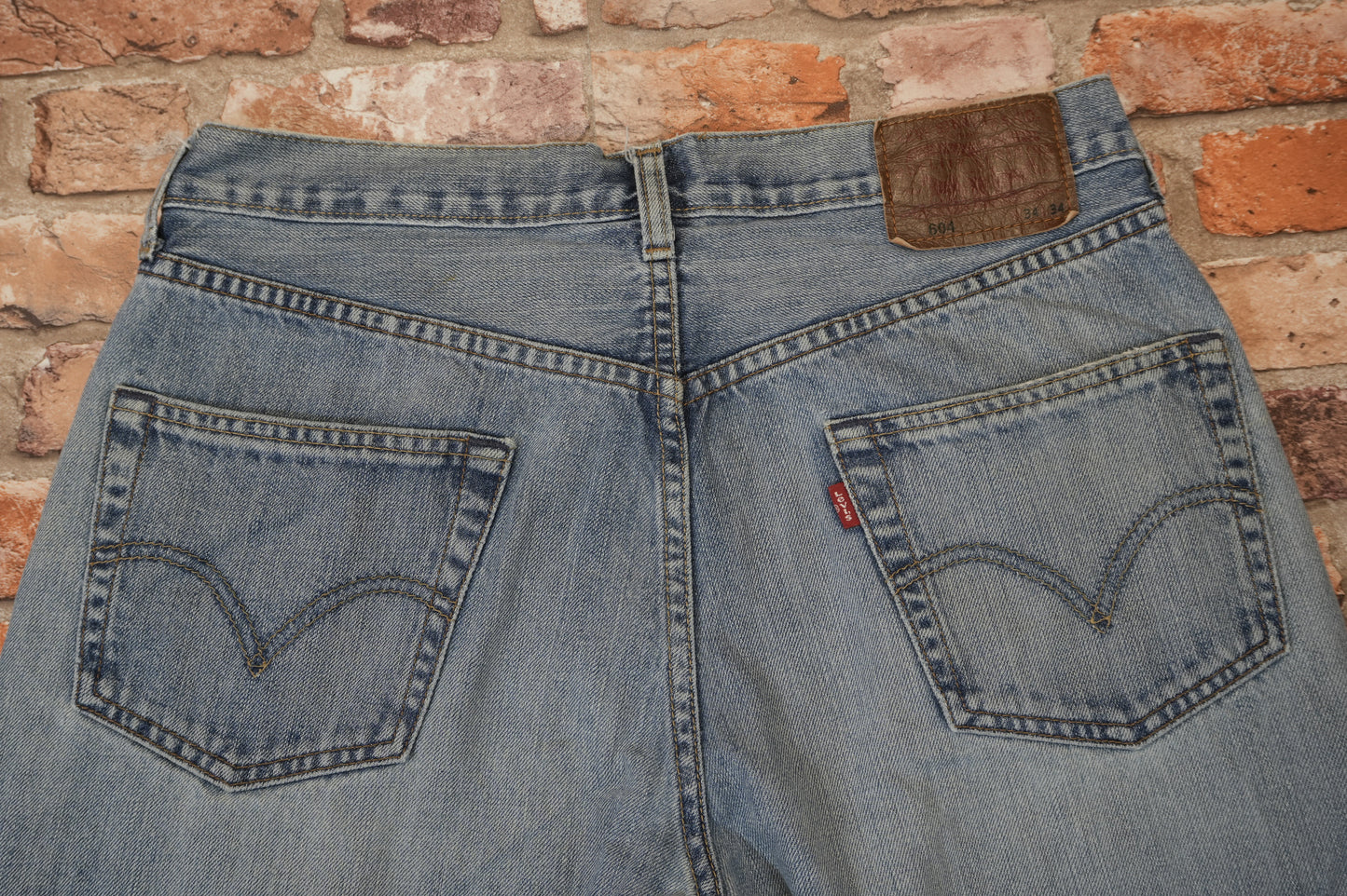 Levi's 604 W34 L26 #301