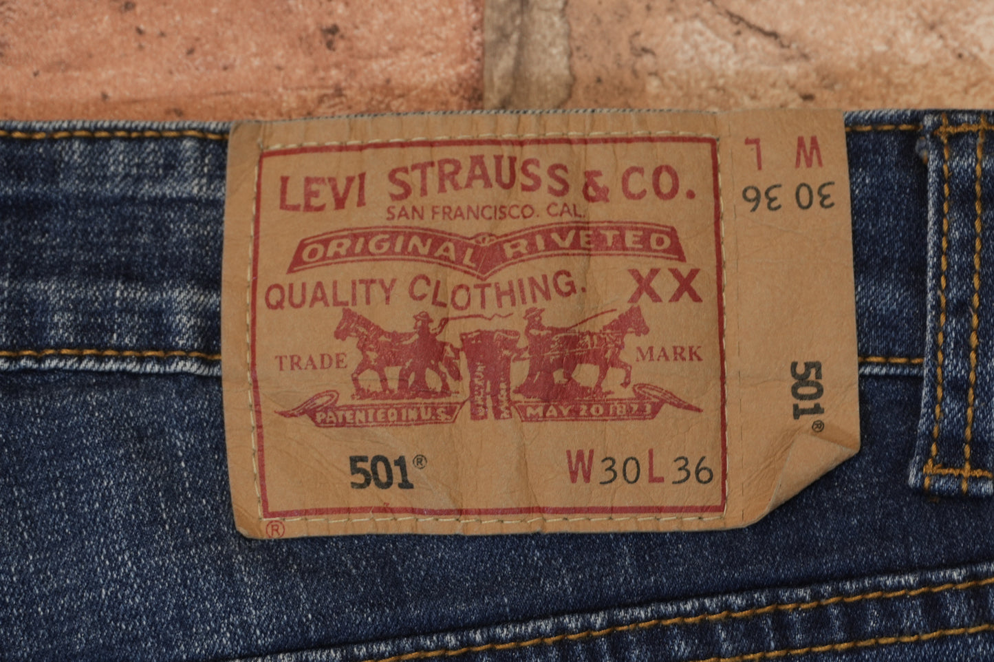 Levi's 501 W30 L32 #318