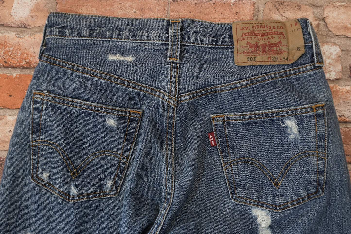 Levi's 501 W29 L28 #332