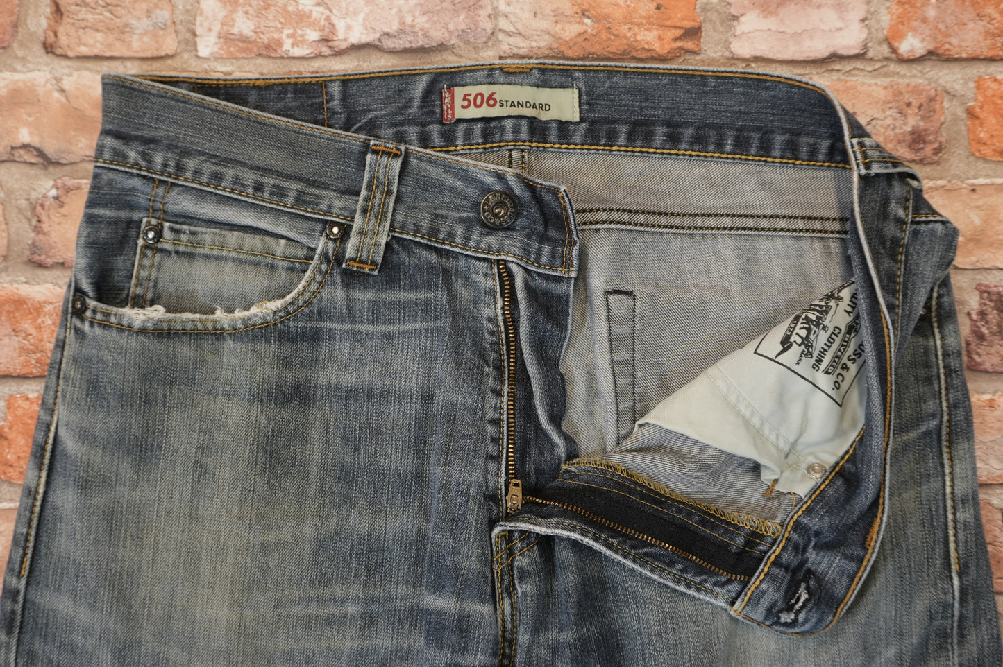 Levi's 505 W34 L32 #336