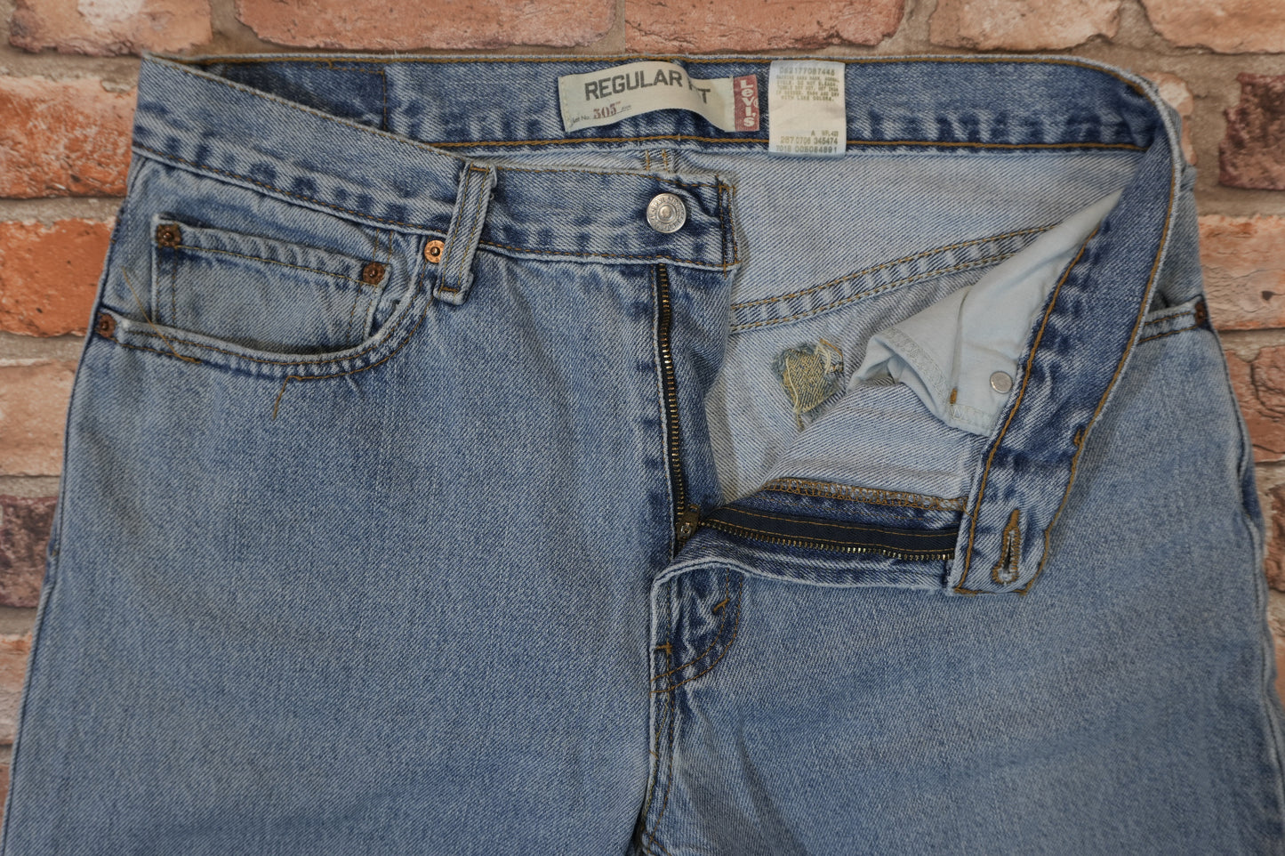 Levi's 505 W34 L28 #339