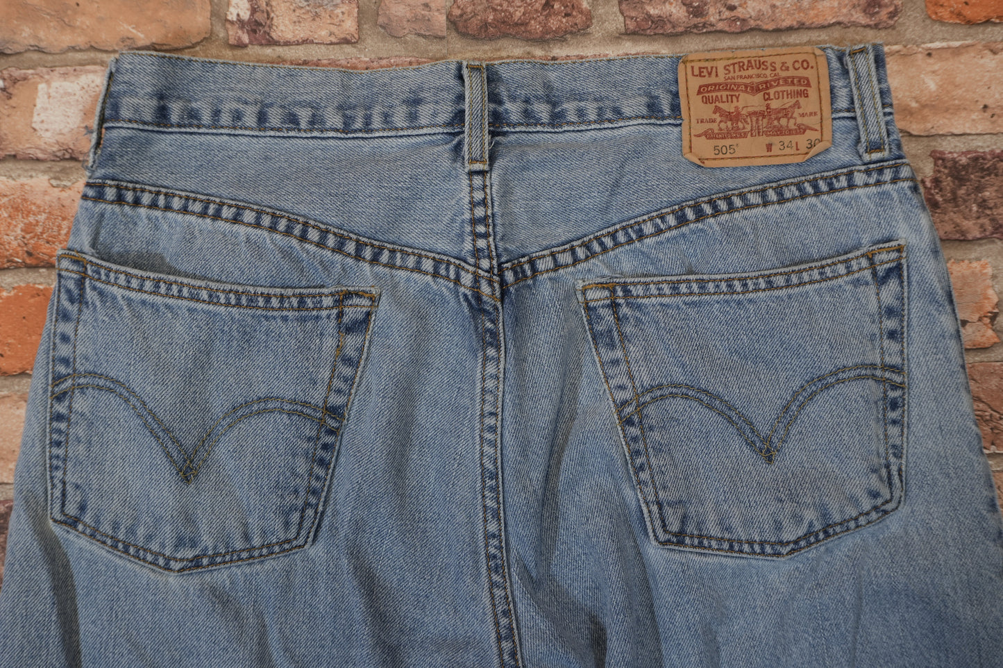 Levi's 505 W34 L28 #339