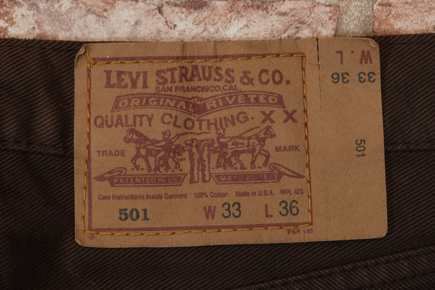 Levi's 501 W33 L30 #352
